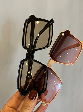 2022新款大框方形网红同款墨镜女韩版眼镜潮显脸小街拍遮阳太阳镜