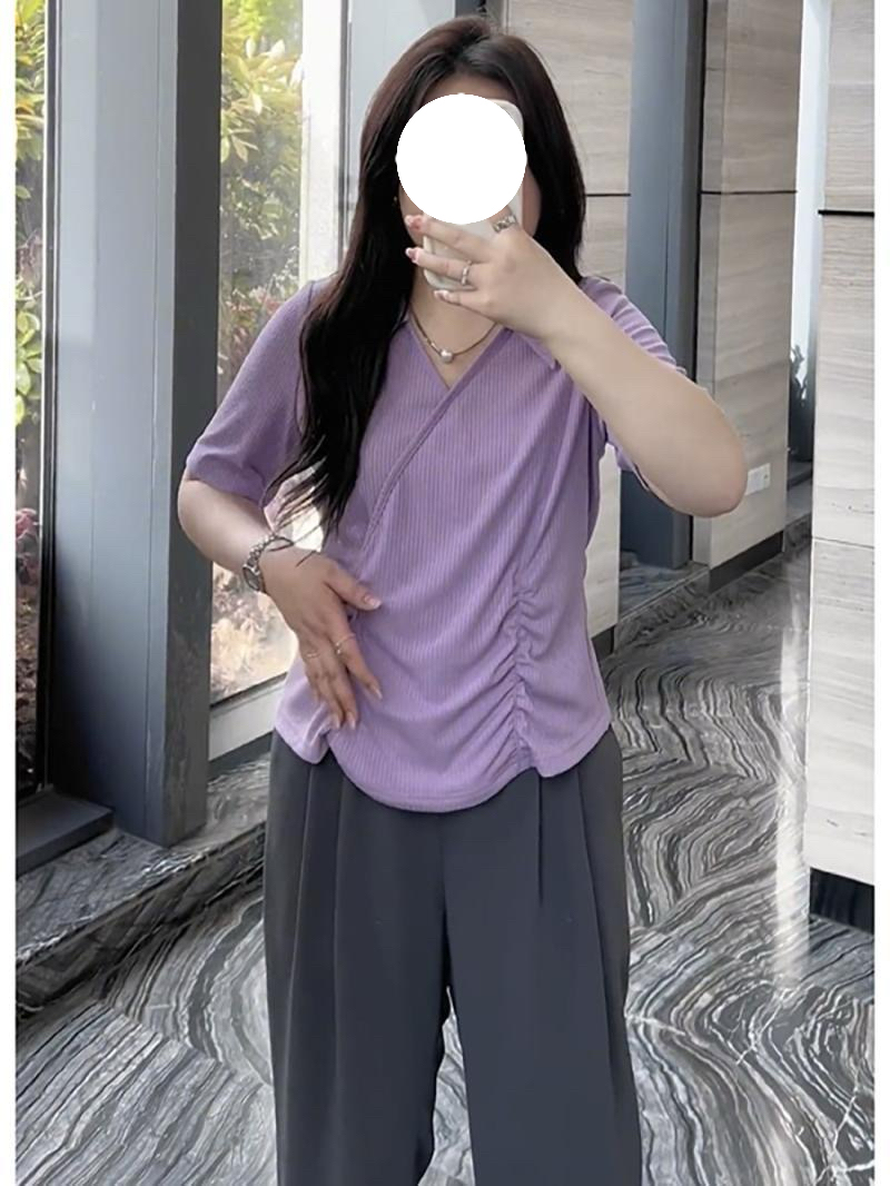 大码女装300斤胖mm设计感V领褶皱短袖T恤女夏收腰显瘦百搭上衣ins