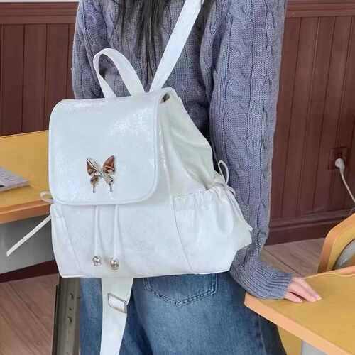 学院风银色蝴蝶双肩包包2024新款学生百搭手提背包通勤外出单肩包 - 图3