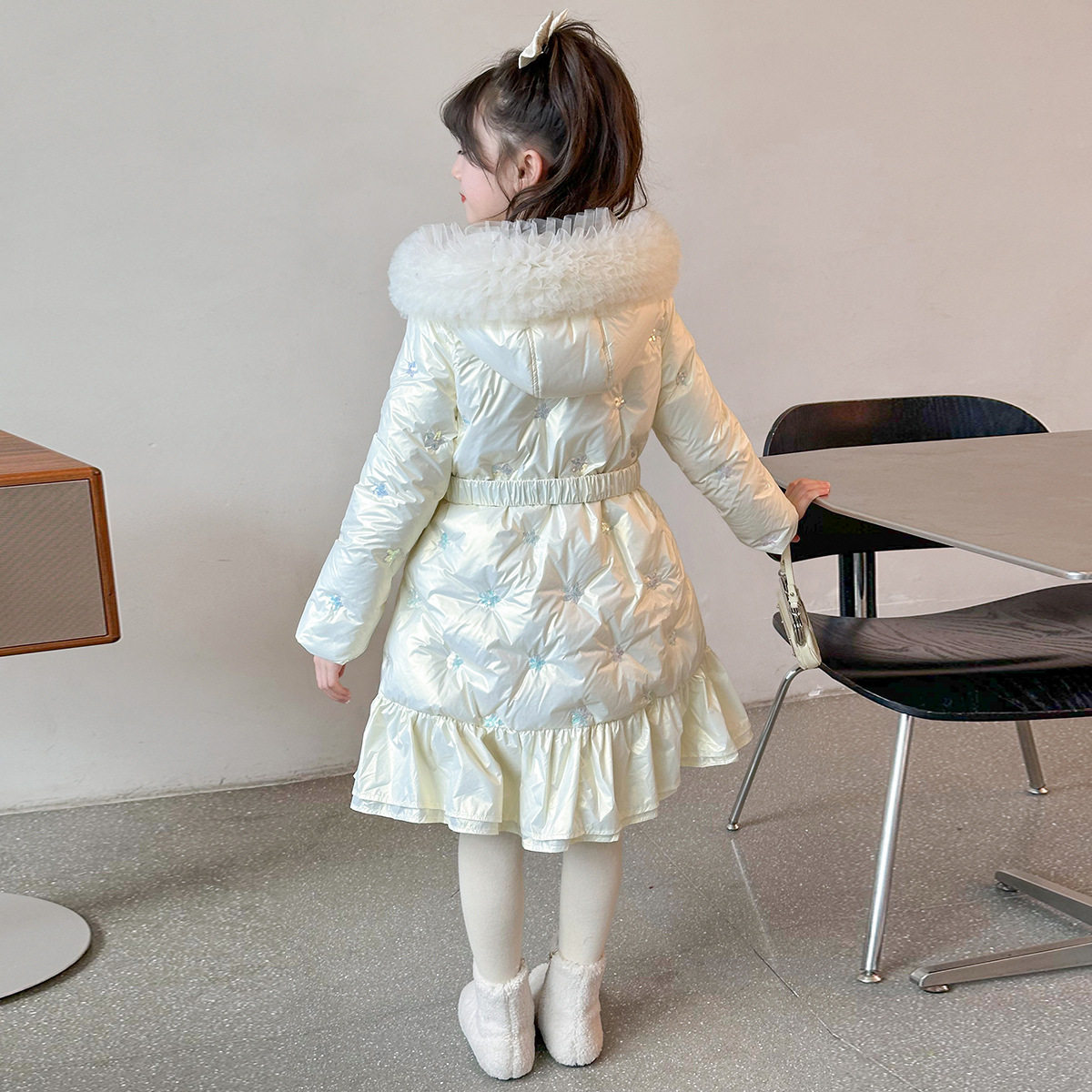 冬季亮片绣花面料儿童免洗羽绒棉服宝宝新款女孩女大童加厚中大童,淘宝优惠券,粉丝福利购,淘宝优惠卷