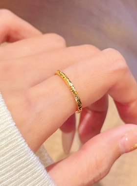 百搭轻奢金色碎冰圆条素圈对戒