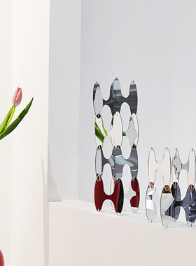 原创古风镜面亚克力民宿艺术装置