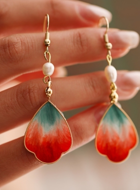 新中式紫色绒花蝴蝶珍珠耳环