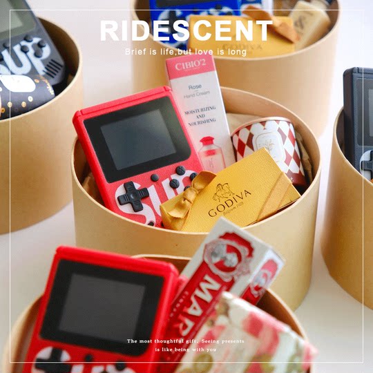 Game console souvenirs for groomsmen and brothers