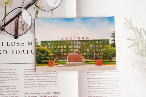 西安交通大学照片 西安交大照片 西安交通大学塑封照相片 - 图0