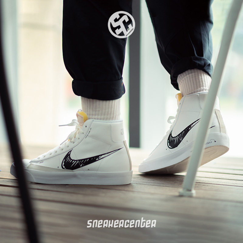 nike /耐克blazer开拓者涂鸦男鞋 SneakerCenter运动板鞋/休闲鞋