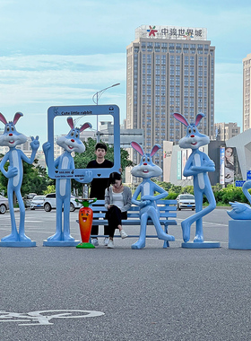 厂家直销！卡通兔子雕塑网红摆件