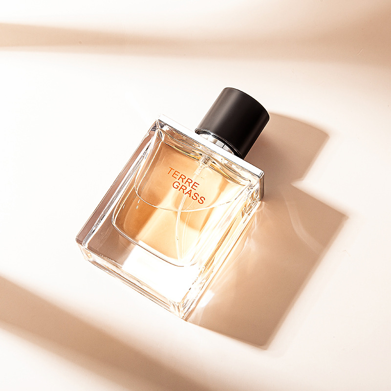 【源头厂货】ODDIS奥迪丝根草大地香水/蓝色橘采香水留香持久代发 - 图1