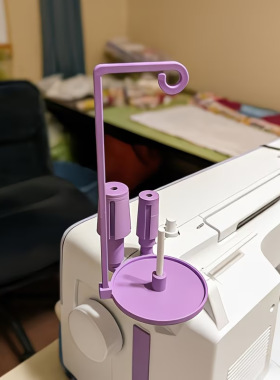 缝纫机穿线器单线轴支架用于缝纫机的稳定线轴固定器收纳摆件
