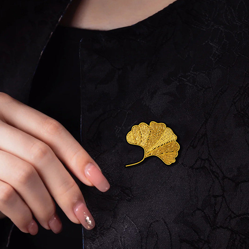 新中式中国风银杏叶胸针高档精致高级感衣服别针配饰手工刺绣饰品,淘宝优惠券,粉丝福利购,淘宝优惠卷