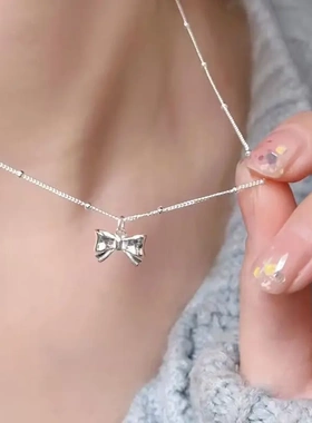 轻奢时尚小众设计感蝴蝶结吊坠项链女网红锁骨链