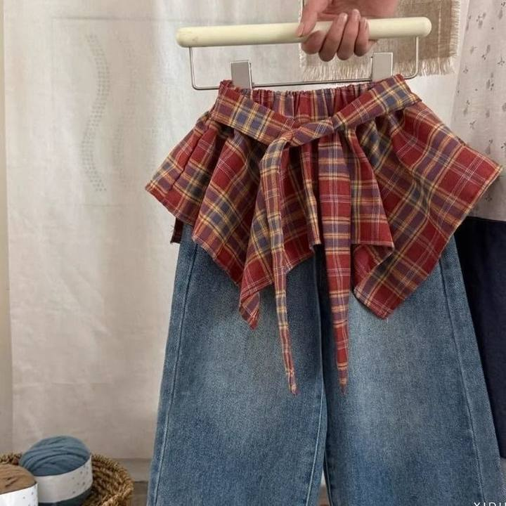 女童裤子2025新款洋气小女孩超好看复古红色格纹系带屁帘牛仔裙裤,淘宝优惠券,粉丝福利购,淘宝优惠卷