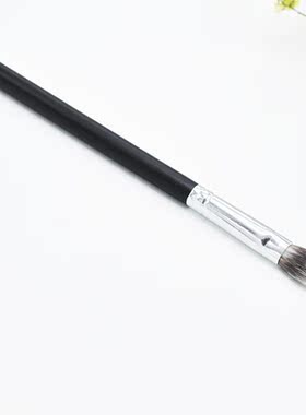 新品 致美化妆刷 眼影晕染刷 鼻影刷大号眼影铺色 单支眼部化妆刷