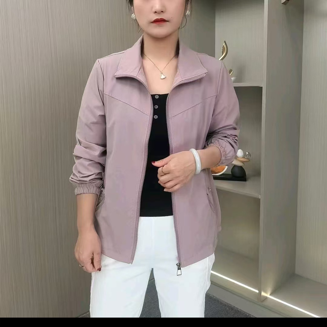 2025春夏新款洋气中年妈妈装外套显瘦透气时尚防晒服女士外套
