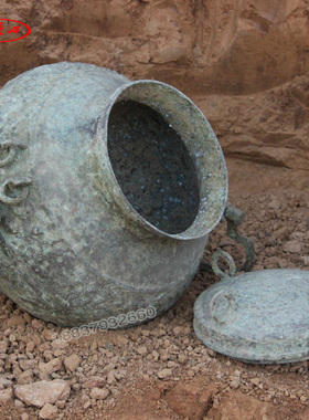 仿古青铜器链子壶 酒器错银老锈斑铜缶古玩工艺品摆件提链壶展品