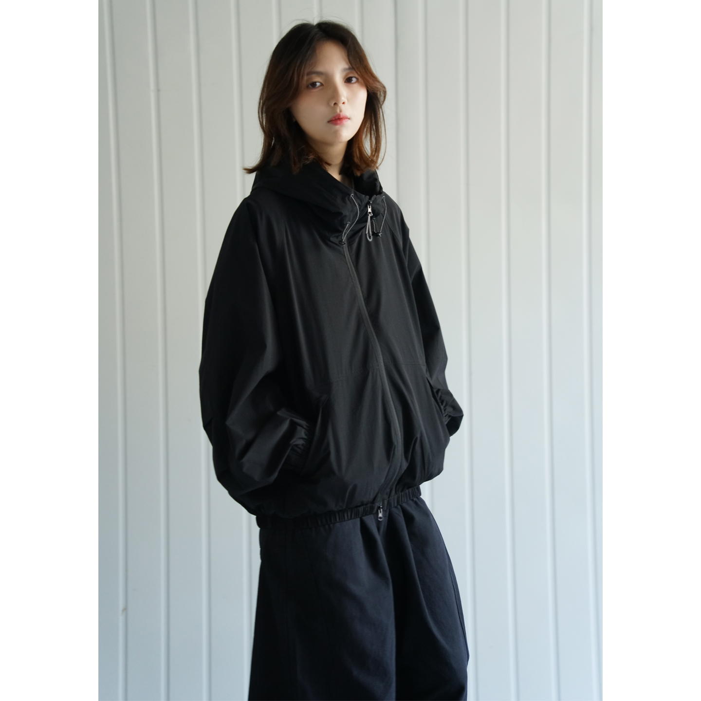 NBN 连帽薄绒内衬防风外套秋季纯色百搭复古户外冲锋衣夹克情侣女 - 图2