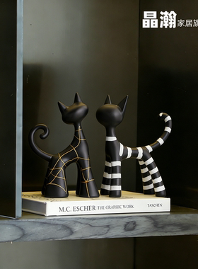 轻奢黑金设计款猫咪摆件