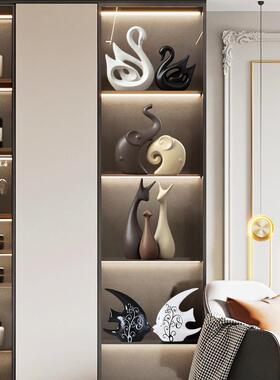 小摆件创意家居客厅电视酒柜玄关轻奢现代办公室北欧鹿工艺装饰品