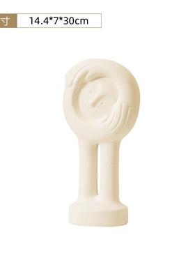 热销现代简约摆件米白色趣味小人树脂创意儿童房民宿创意家居桌面