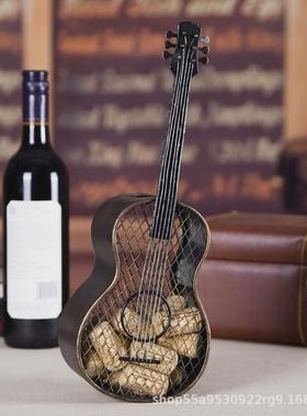 热销跨境工艺品吉他创意家居摆件金属罐实用工艺品吉他酒瓶塞装饰