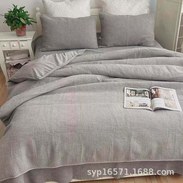 2023 Straight strip dyed sand washing 60 three-piece set high-strength bed sheet cover summer quilt air conditioning quilt pillow case support