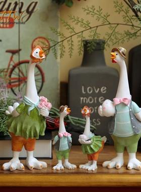 可爱的乡村田园一家四口鸡鸭鹅情侣动物摆件书房儿童房家居装饰