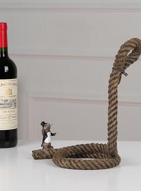 七品屋欧式批发悬浮绳子红酒架摆件酒柜装饰品摆设树脂创意