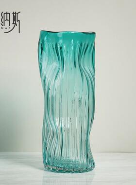 现代北欧透明纹路彩色酒店别墅直筒凹凸极简玻璃花瓶装饰水培摆件