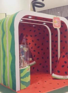 卡通人物定制玻璃钢雕塑动物创意ip户外大型景观园林美陈摆件厂家