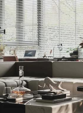 现代轻奢港式样板间黑白波点豹子极简动物书房桌面家居装饰品摆件