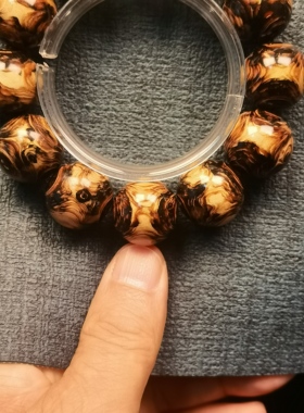 海柳手串圆珠20.8克编号C988，67.7克重