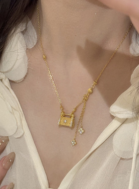 小红书爆款拉丝四叶花锁包项链2025新款复古满钻DIY流苏锁骨链女