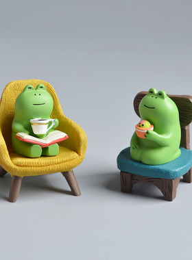 书房可爱画室猫咪摆件青蛙图书馆ins迷你微缩桌面树脂工艺装饰品