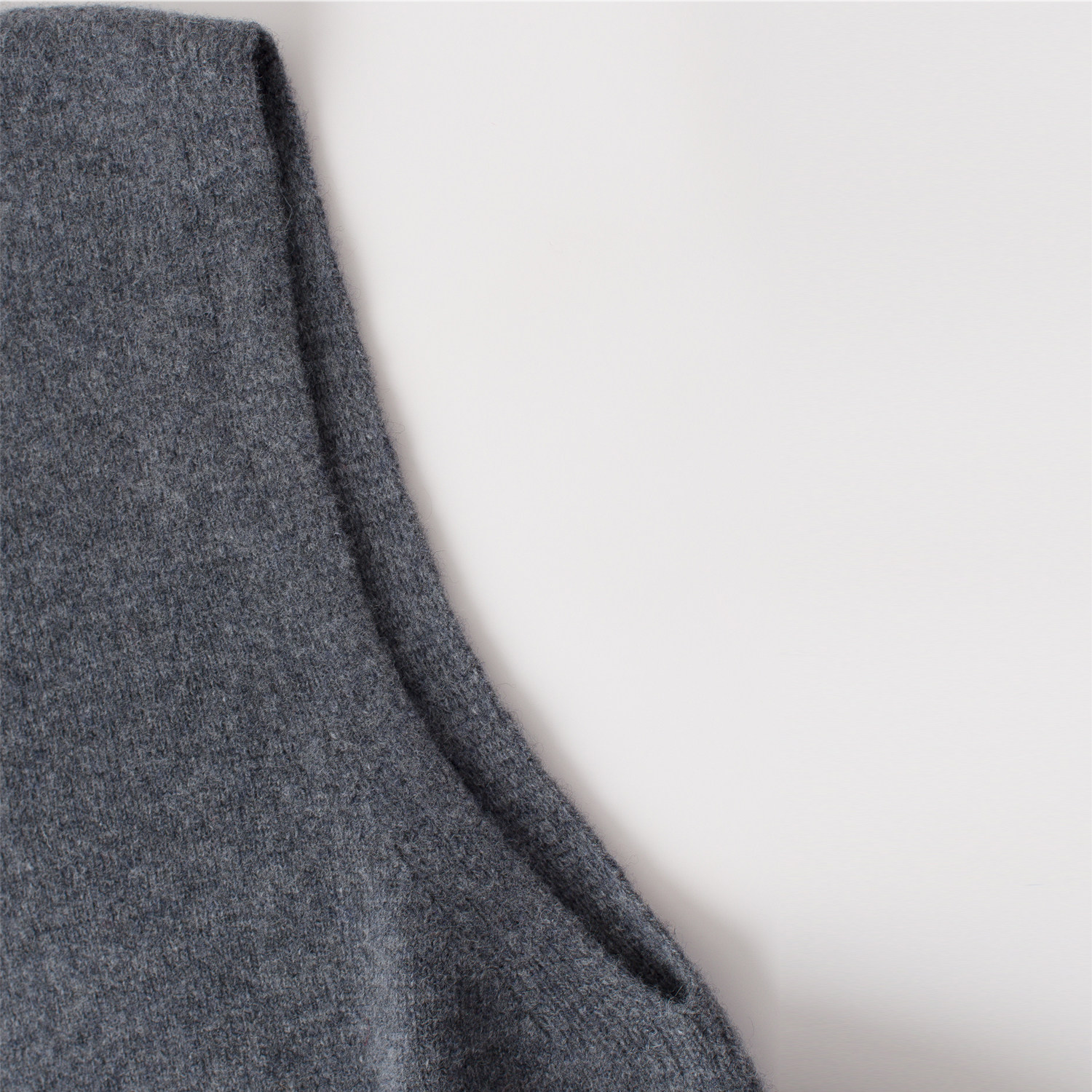 陈小满原创设计圆领针织背心女2025秋季新款纯色外搭叠穿羊毛马甲,淘宝优惠券,粉丝福利购,淘宝优惠卷