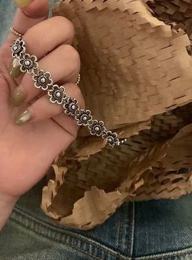 「山月不知」复古做旧花朵手链中古小众简约ins冷淡风手饰百搭