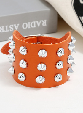 欧美时尚热销PU皮革手链欧美朋克非主流三排尖锥铆钉手链首饰