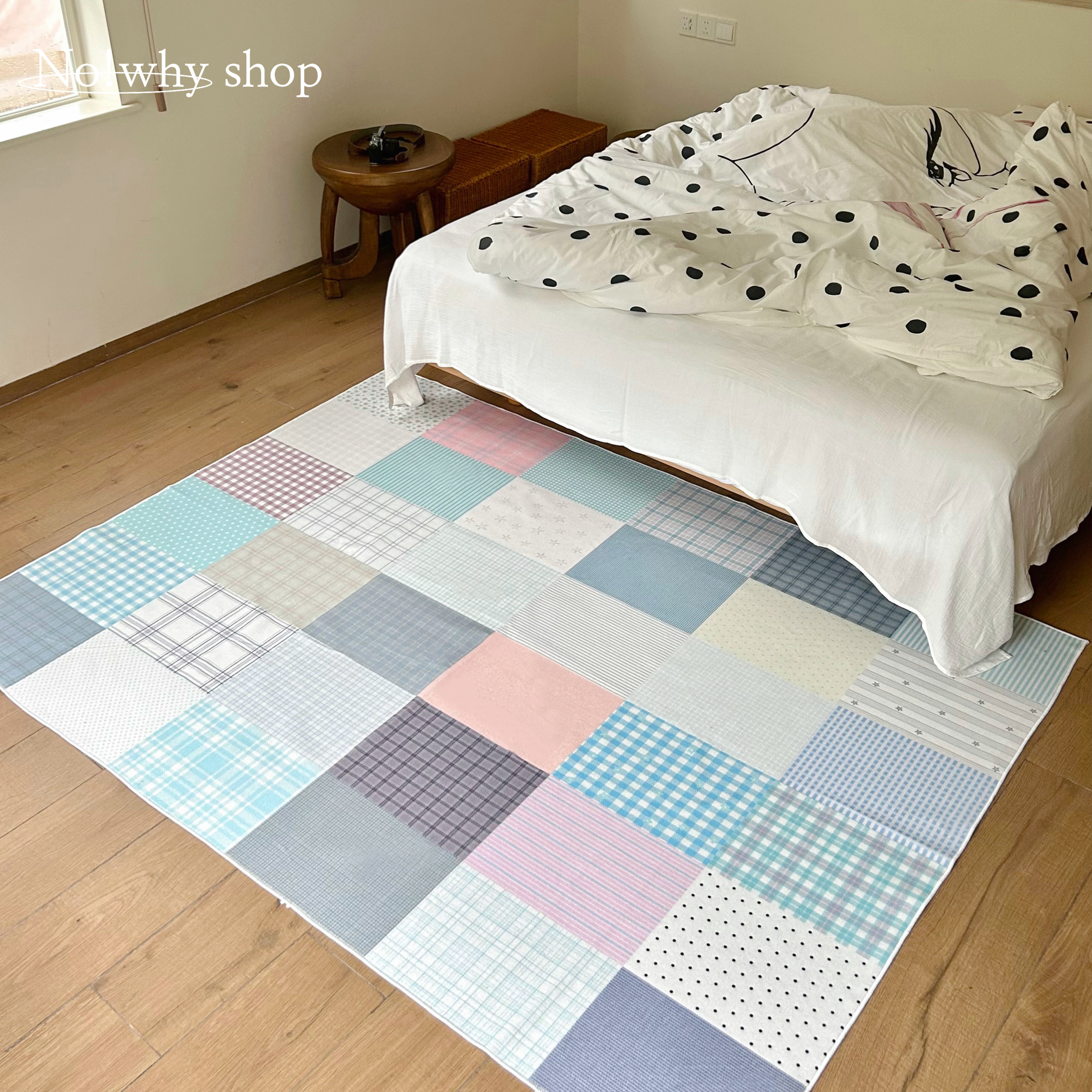 Foldable and easy to store Korean style fresh plaid carpet