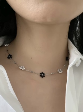 Duo La手工自制小花朵项链珍珠黑尖晶石锁骨链日韩小众设计颈链