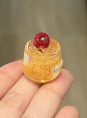 【仿真冰杯系列】迷你HelloKitty水果冰杯造型树脂摆件创意桌面