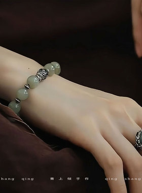 925银新中式复古和田玉花珠手镯