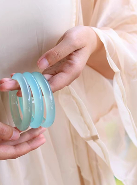 天然玉镯手镯玉髓冰种夏日青提女