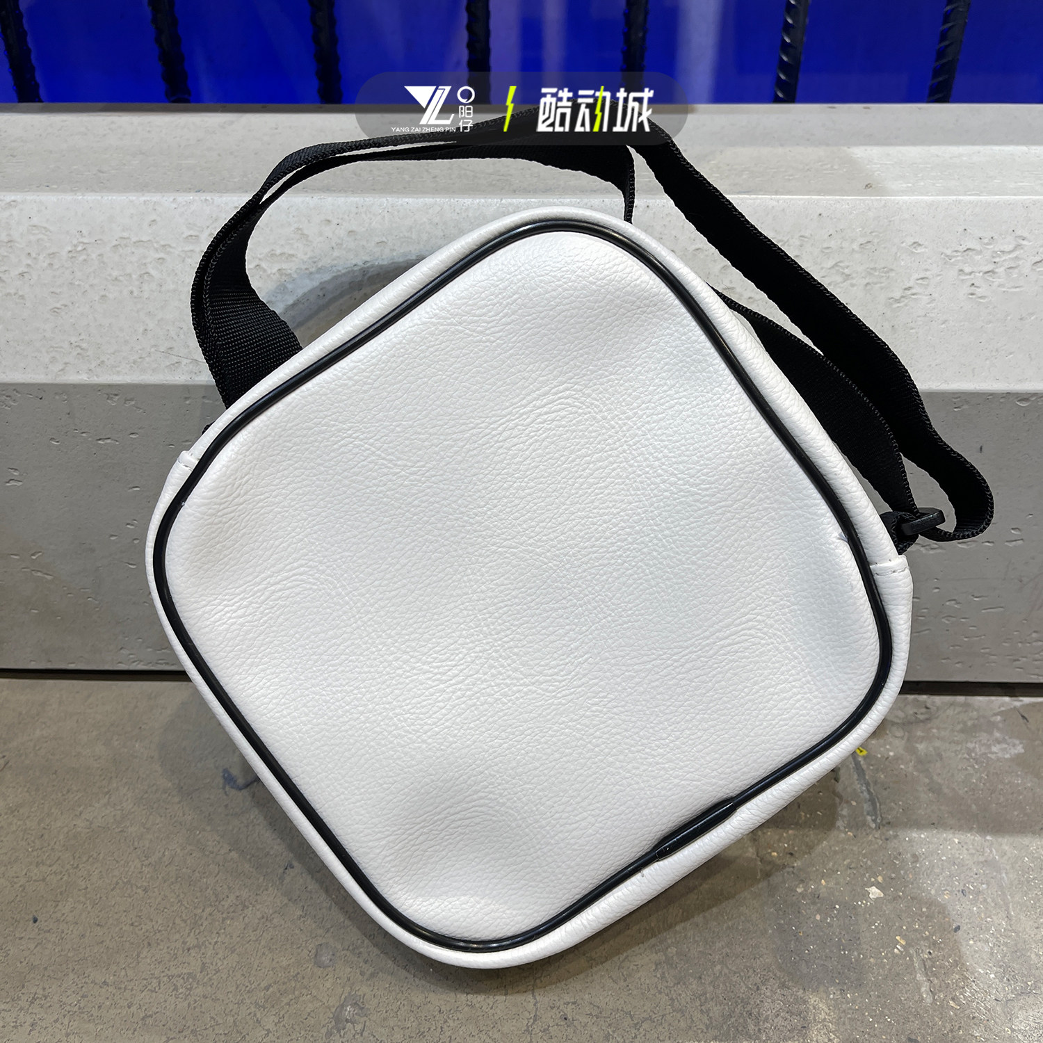 Authentic Adidas men and women casual sports backpacks