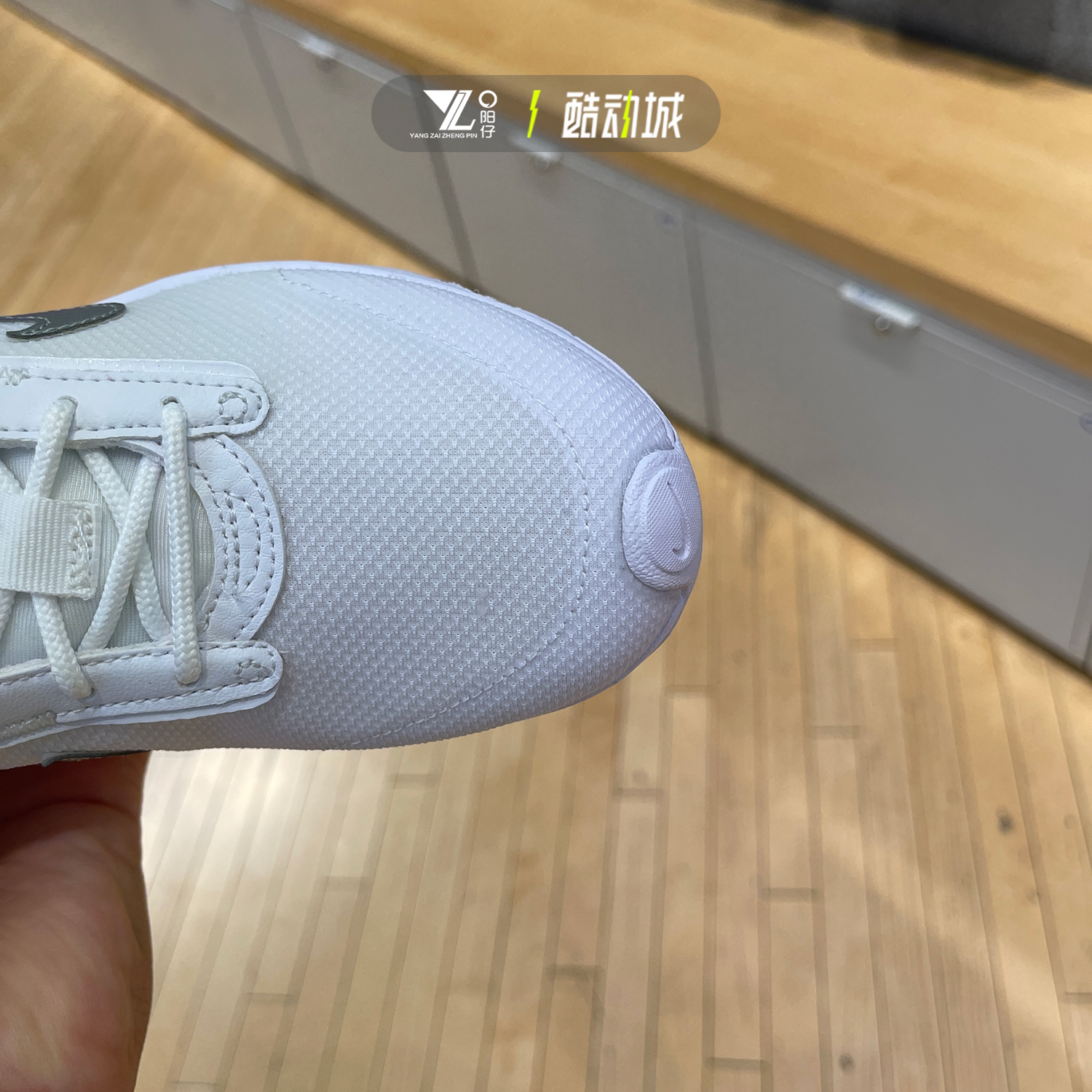 正品Nike耐克女子AIR MAX运动训练舒适缓震气垫跑步鞋DV5695-100 - 图1