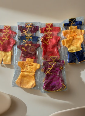 中国古典织锦缎唐服特色工艺礼品