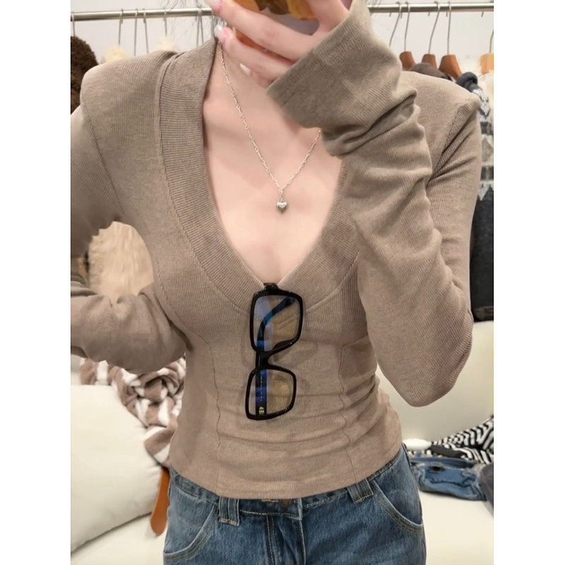 大码胖mm纯欲风复古鱼骨长袖v领t恤女秋冬简约百搭辣妹风显瘦上衣,淘宝优惠券,粉丝福利购,淘宝优惠卷