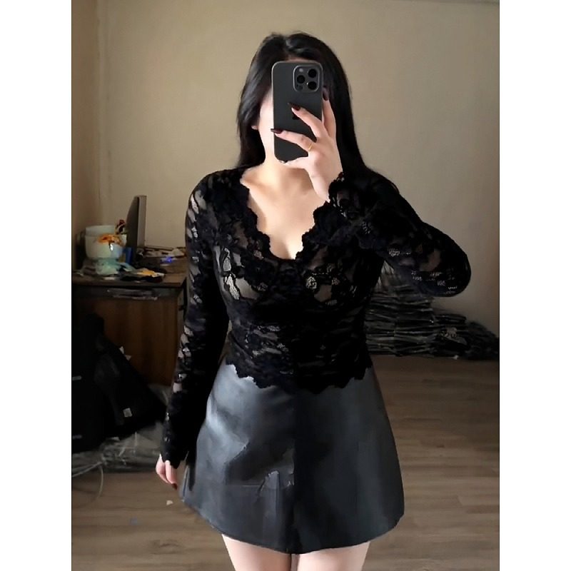 大码法式蕾丝v领内搭打底衫T恤女秋冬季胖mm显瘦气质百搭绝美上衣,淘宝优惠券,粉丝福利购,淘宝优惠卷