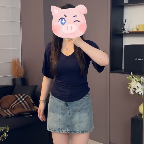 大码v领灰色掐腰小上衣2025新款夏季微胖mm显瘦遮肚子短袖t恤女装 - 图2