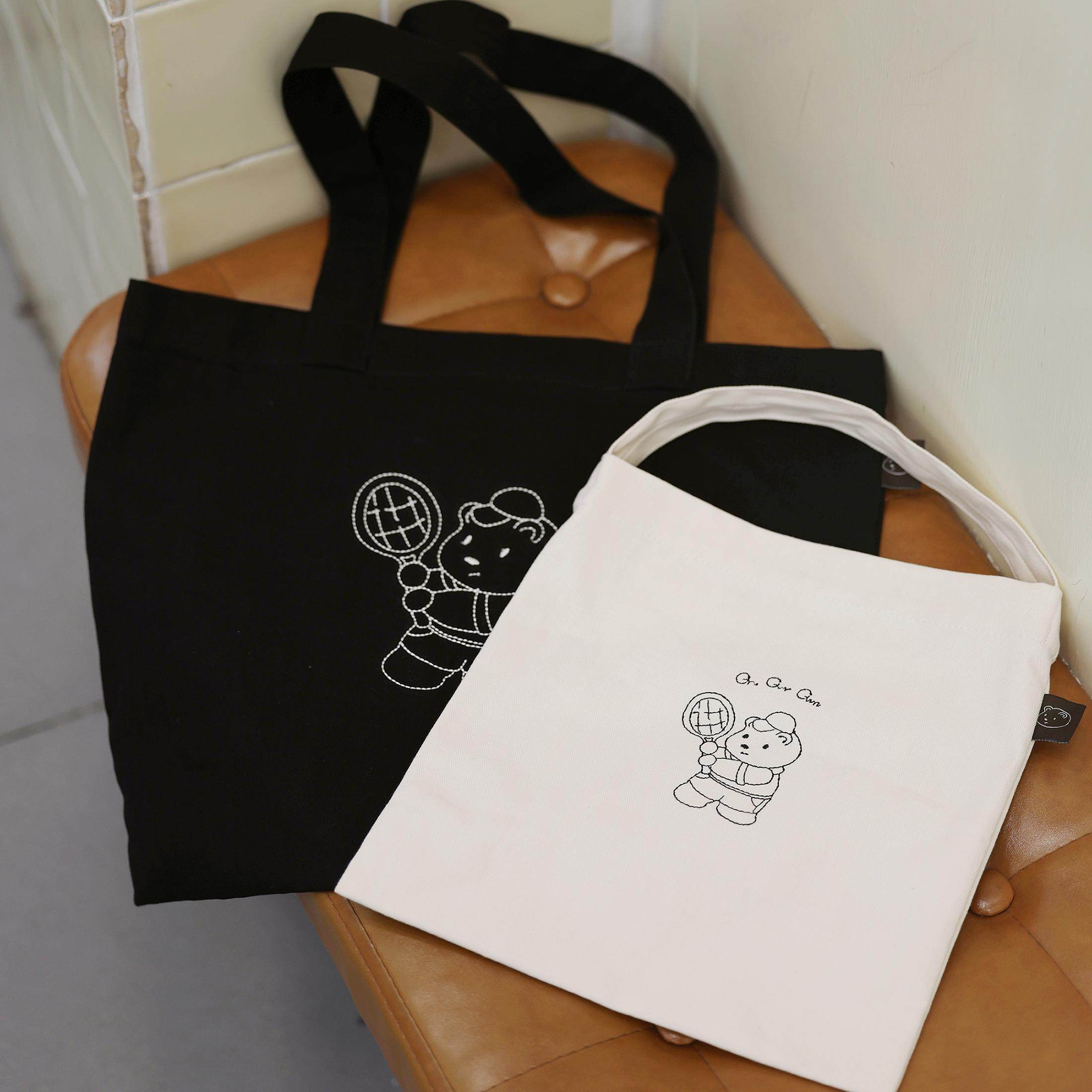 On Our Own原创 网球小熊刺绣方块手提包 人字纹棉黑单肩帆布包袋,淘宝优惠券,粉丝福利购,淘宝优惠卷