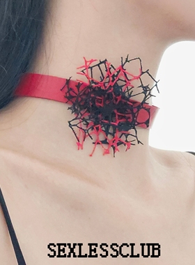 创口光合红色蛛网项圈choker亚文化项链小众夸张舞台原创设计