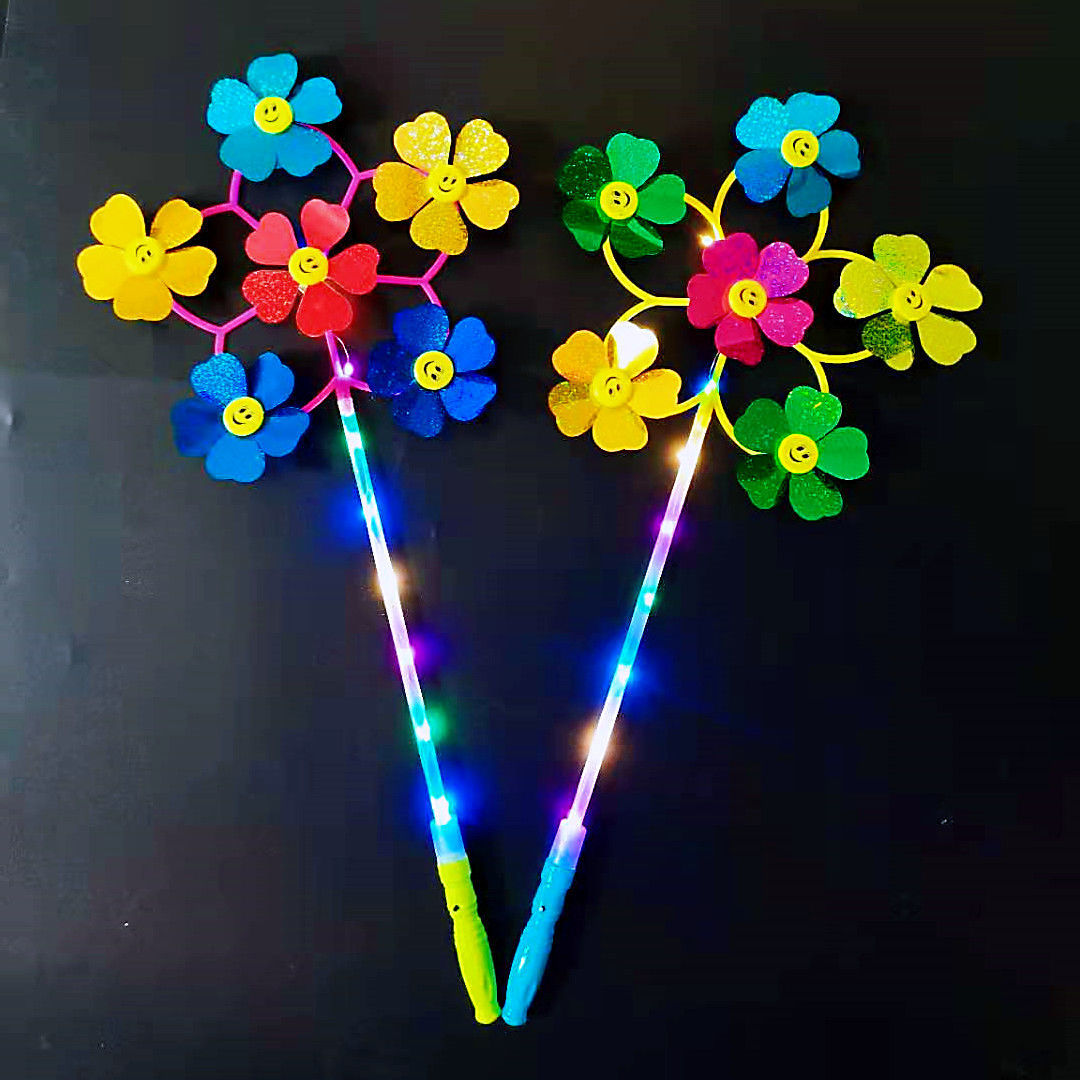 新款发光镭射亮片卡通六轮风车儿童亲子户外玩具地推礼品夜市摆摊 - 图2